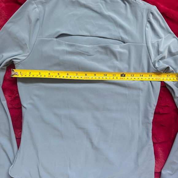 Keyhole Bodysuit - Picture 3 of 4